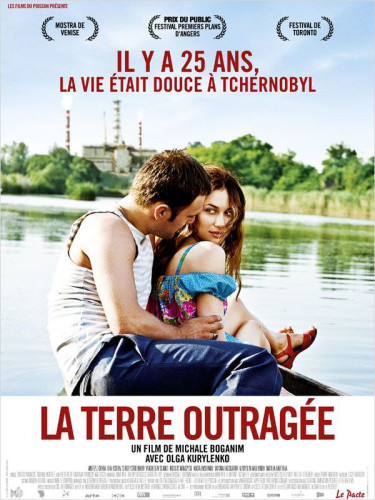 affiche-la-terre-outragee